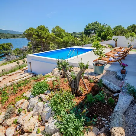 Willa Villa Veli Rat